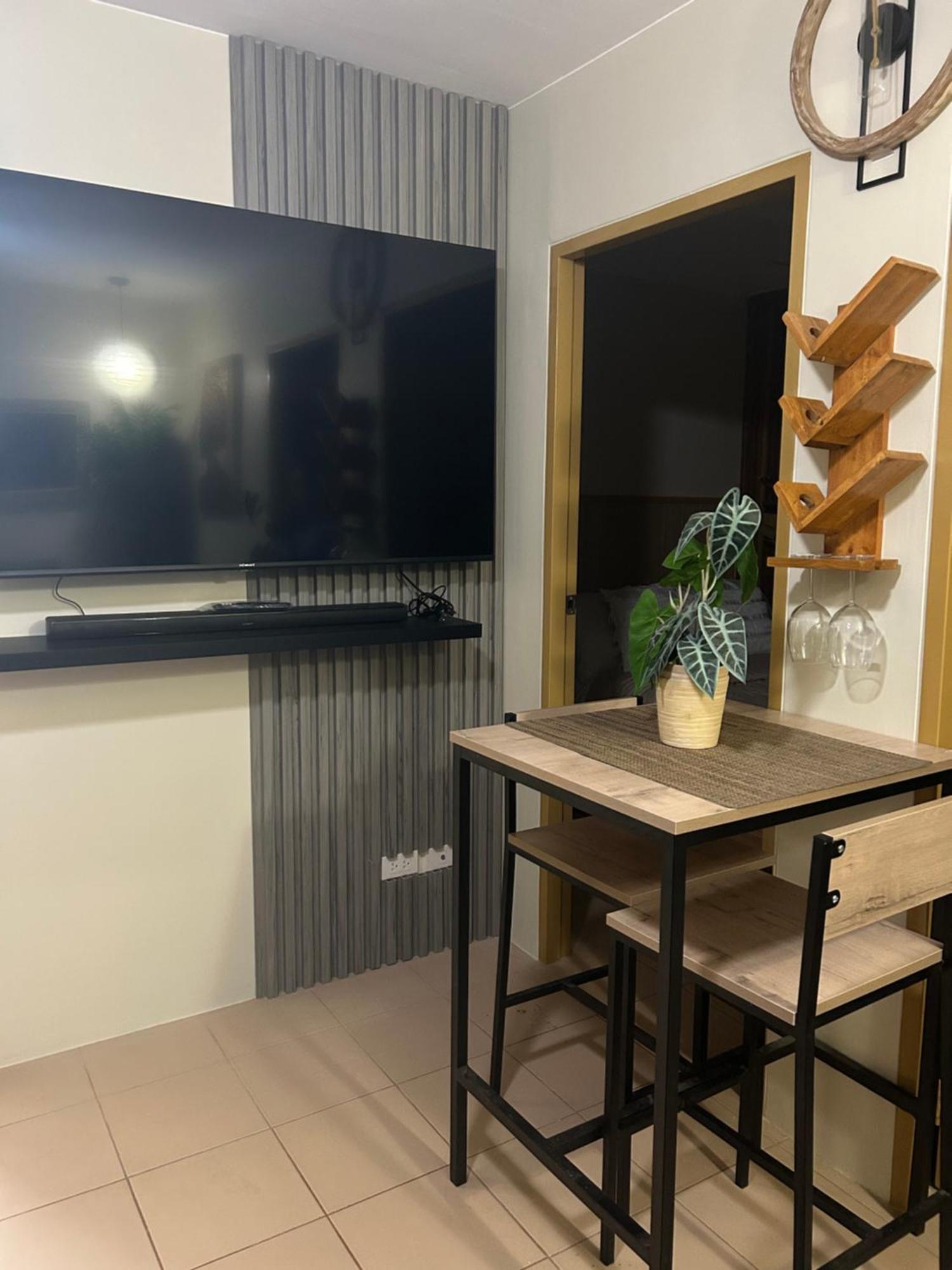 Condotel Dc Marina Spatial Felinvest Dumaguete City Экстерьер фото